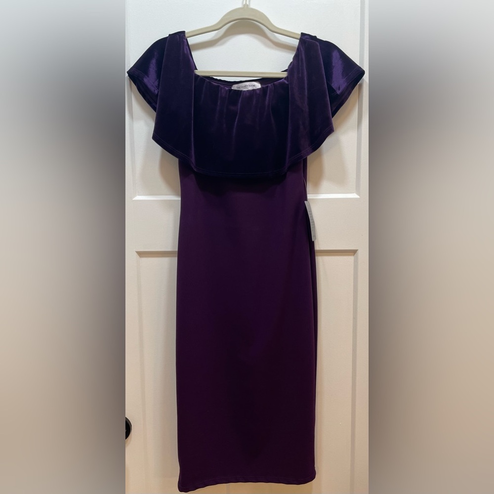 NWT The Vanity Room Plum Purple Velvet Midi Dress